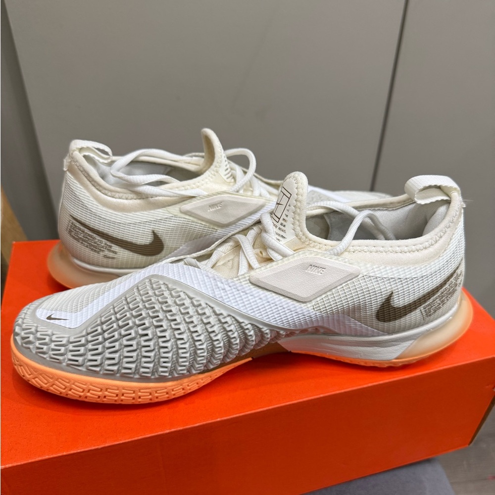 Nike React Vapor NXT Tennis Shoes - Picture 3 of 8